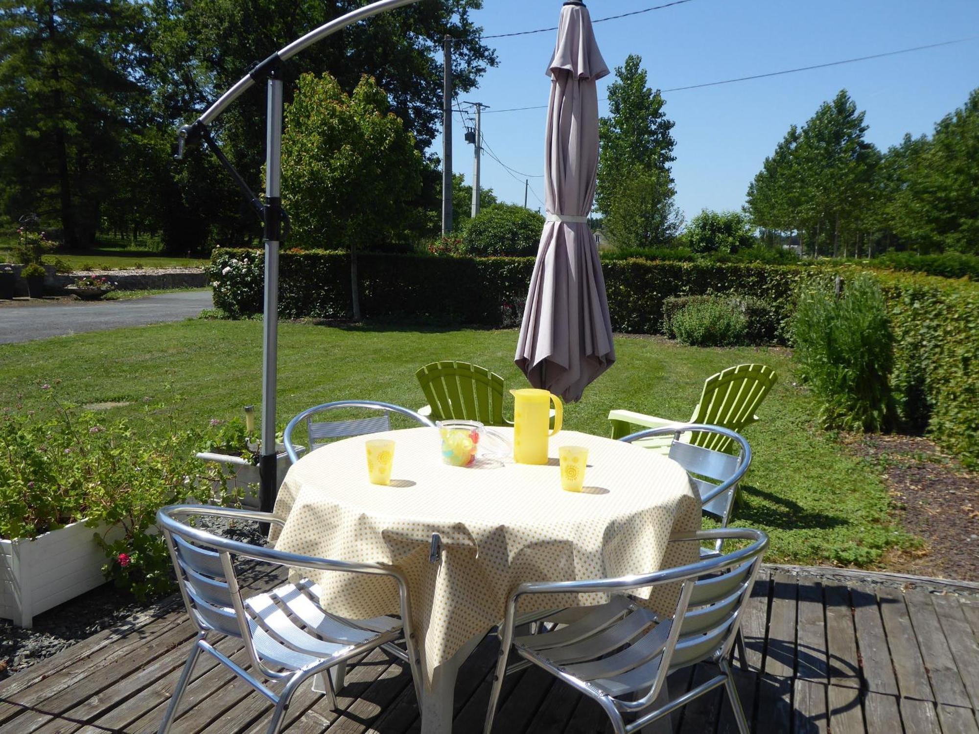 Gite Champetre Avec Piscine Chauffee, Cheminee, Et Terrasse En Plein Sud - Fr-1-410-131 La Chapelle-aux-Choux Eksteriør bilde